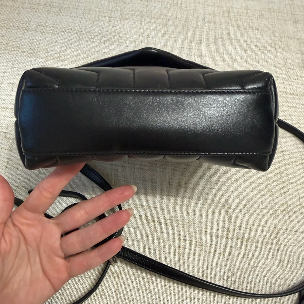 SAINT LAURENT Toy Loulou Calfskin Y Quilted Monogram Crossbody Bag - Picture 4 of 16